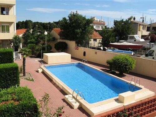 Holiday Home/Apartment - 4 persons -  - 66750 - St Cyprien