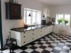 Image 5 - Kitchen