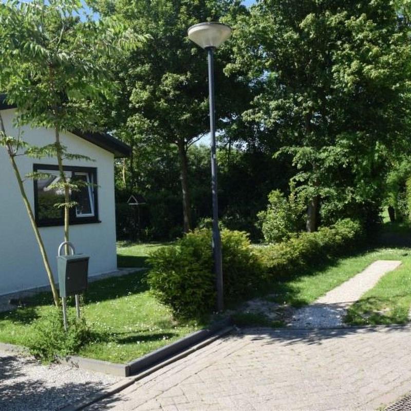 Sommerhus - 4 personer -  - Baarland - 4435 NR