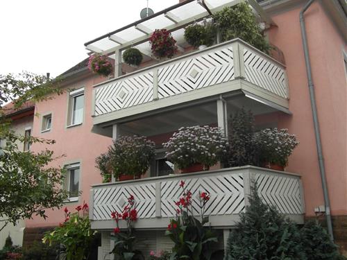 Holiday Home/Apartment - 3 persons -  - Hauptstr.96 - 96120  - Bischberg