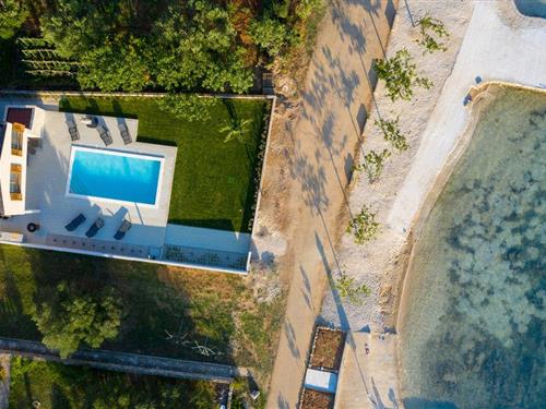 Holiday home - 8 persons -  - Jadranska magistrala - Biograd - Turanj - 23207 - Turanj