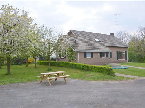 Holiday Home/Apartment - 19 persons -  - 5424TN - Elsendorp