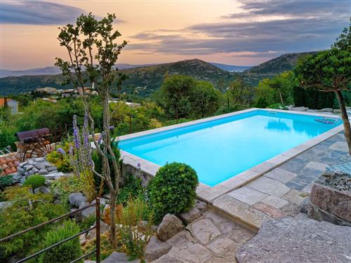 Holiday home - 8 persons -  - Novi Vinodolski/Bribir - 51253