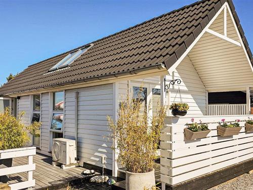 Sommerhus - 3 personer -  - Strandvænget - Hasmark - 5450 - Otterup