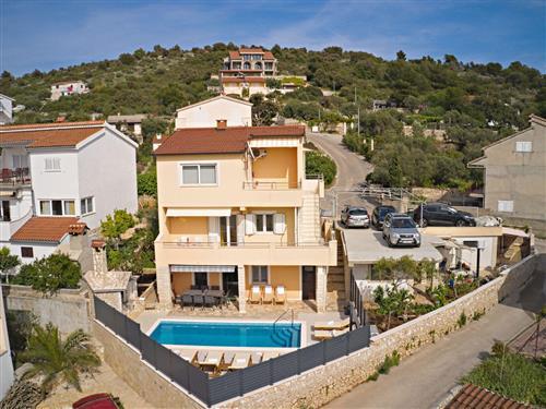 Feriehus - 10 personer -  - Uvala Stivašnica 23, Ražanj - 22203 - Rogoznica