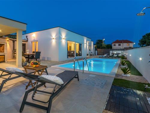 Holiday home - 6 persons -  - Ul. Stjepana Radica - Biograd-Drage - 23211 - Drage, Pakostane