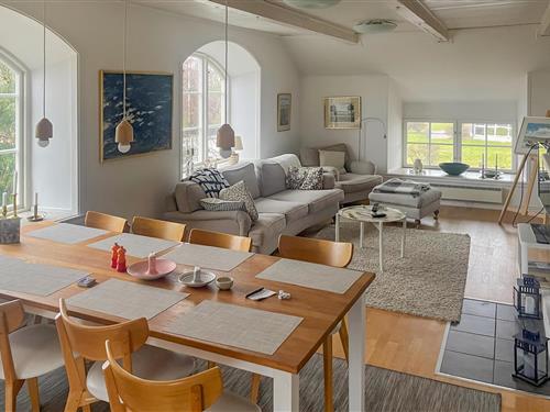 Holiday apartment - 4 persons -  - Malmsborgsgatan 3 apartm. - 387 36 - Borgholm