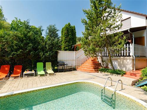 Sommerhus - 6 personer -  - Balatonkenese - 8174