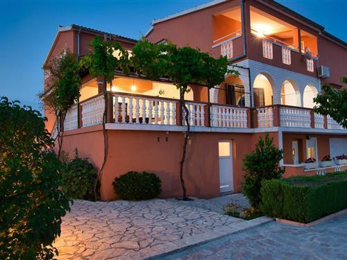 Sommerhus - 9 personer -  - 23241 - Visocane