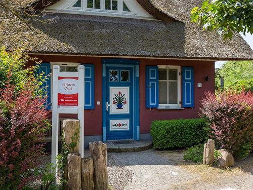 Holiday home - 6 persons -  - Am Strom - 18347 - Ostseebad Ahrenshoop