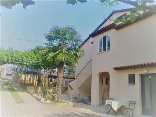 Holiday Home/Apartment - 6 persons -  - 52465 - Tar/Porec