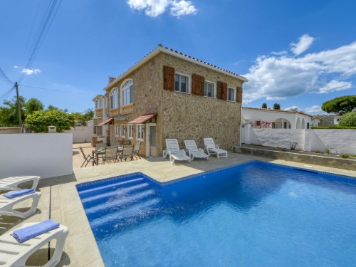 Feriehus - 8 personer -  - 17487 - Empuriabrava