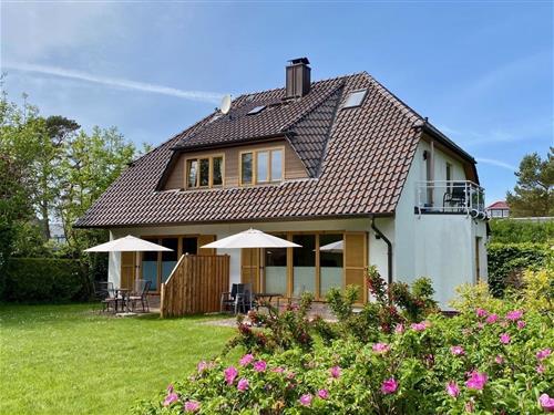 Holiday Home/Apartment - 4 persons -  - Kirchweg - 18374 - Zingst