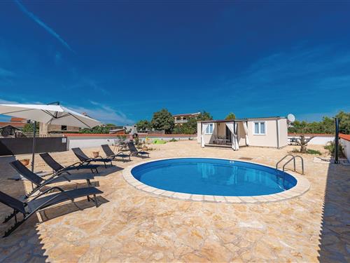 Holiday home - 6 persons -  - Antuna Branka Simica bb - Biograd-Pakostane - 23211 - Pakostane