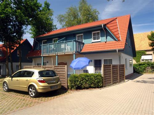 Holiday Home/Apartment - 4 persons -  - Blumenstr. - 17454 - Zinnowitz