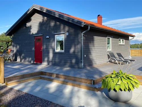 Holiday home - 5 persons -  - Visjö Ängsvägen - 599 91 - Ödeshög