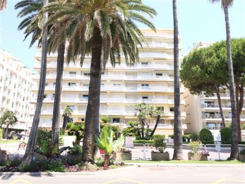 Holiday apartment - 4 persons -  - Cannes - 06400