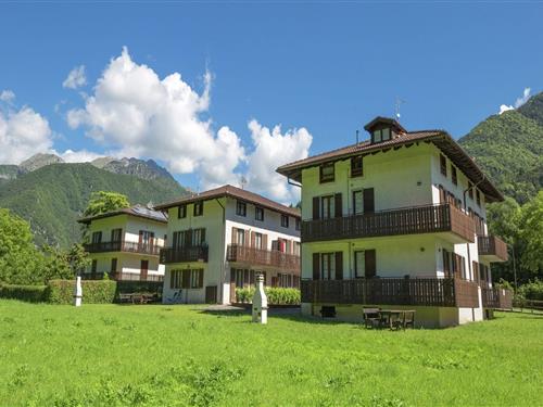 Ferienhaus - 4 Personen -  - 38060 - Pieve Di Ledro