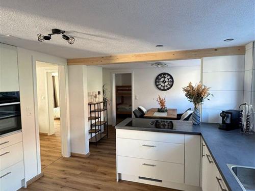 Holiday apartment - 4 persons -  - Frutigen - 3714