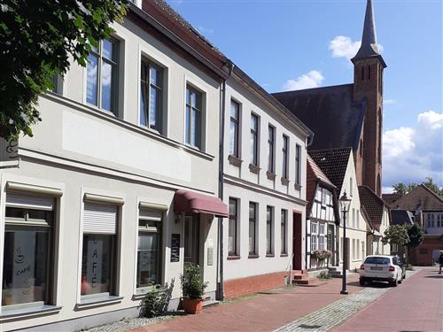 Holiday Home/Apartment - 2 persons -  - Parkplatz, Internet, Terrasse - 18311 - Ribnitz-Damgarten