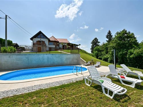 Holiday Home/Apartment - 8 persons -  - Lovrecan breg - Varazdin-Lovrecan Breg - 42208 - Veliki Lovrecan