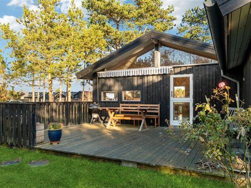 Holiday Home/Apartment - 6 persons -  - Maarup Østerstrand - Maarup - 8305 - Samsø