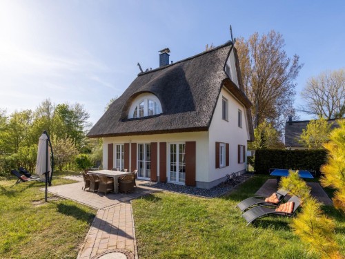 Sommerhus - 8 personer -  - Glowe - 18551