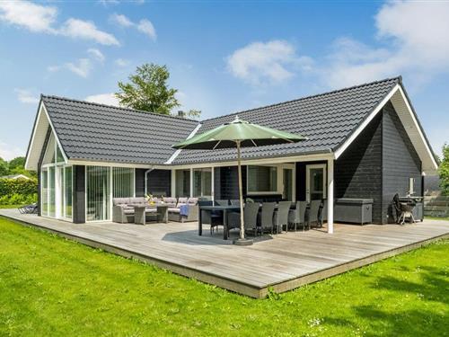 Sommerhus - 10 personer -  - Rythiavang - Rude Strand - 8300 - Odder