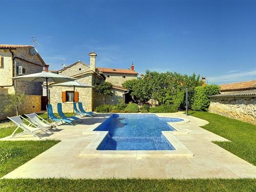 Holiday home - 7 persons -  - Orbanici - 0 - Barban