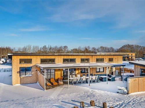 Sommerhus - 10 personer -  - Dyrehaven - Øster Hurup - 9560 - Hadsund