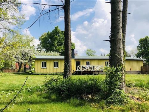 Sommerhus - 5 personer -  - 16818 - Karwe