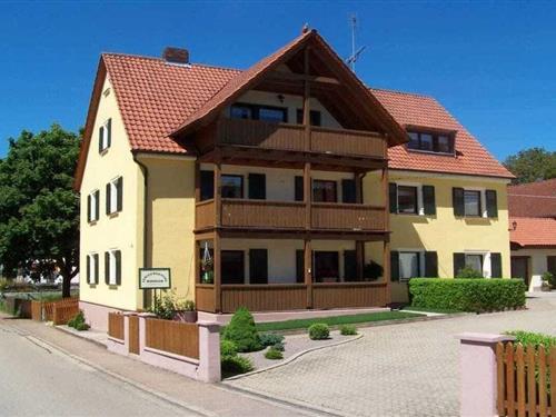 Feriehus - 5 personer -  - 91719 - Heidenheim