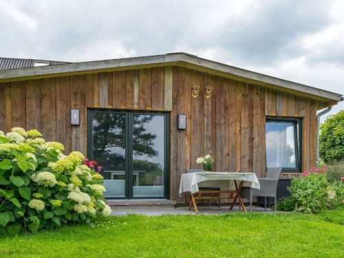 Holiday home - 2 persons -  - 25885 - Ahrenviölfeld, Deutschlan