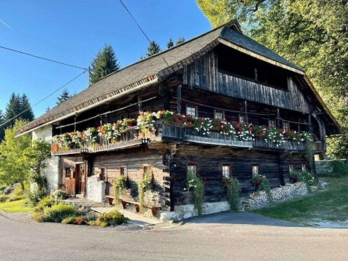 Holiday home - 8 persons -  - 9712 - Fresach