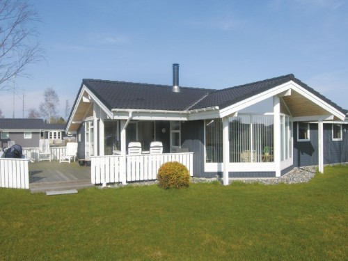 Fritidshus - 8 personer -  - Elsdyrstien - Marielyst - 4873 - Væggerløse