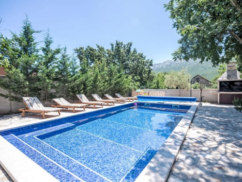 Holiday home - 8 persons -  - Dugopolje - 21204