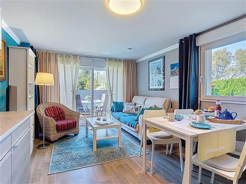 Holiday home - 3 persons -  - Locquirec - 29241