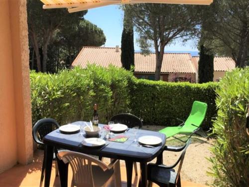 Holiday Home/Apartment - 4 persons -  - 83120 - Ste Maxime