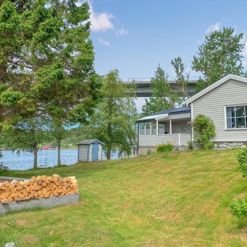 Sommerhus - 6 personer -  - Straumsundvegen - Øydegard/Tingvoll - 6670 - Øydegard