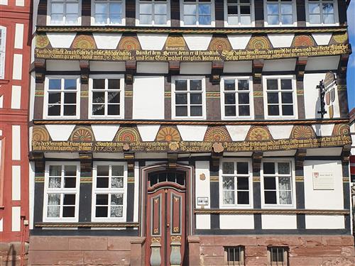 Holiday Home/Apartment - 5 persons -  - Neuer Markt - 37574 - Einbeck