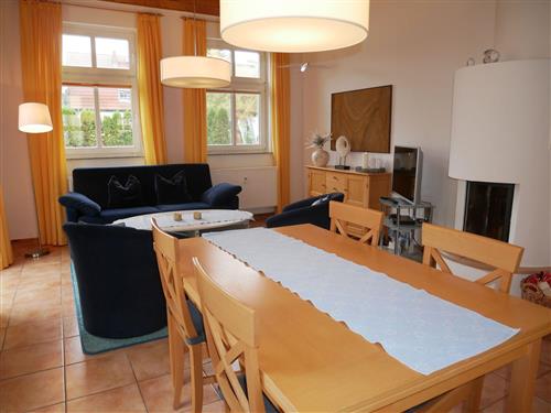 Holiday Home/Apartment - 4 persons -  - Seestr. - 17429 - Bansin (Seebad)