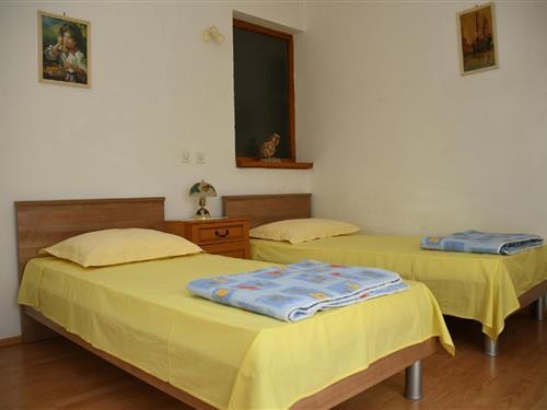 Holiday Home/Apartment - 4 persons -  - Zvonimirova - 21312 - Podstrana