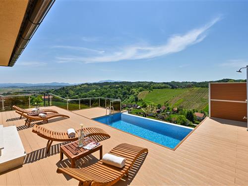 Sommerhus - 8 personer -  - Ulica Stjepana Radica - Varazdin-Vinica - 42207 - Vinica