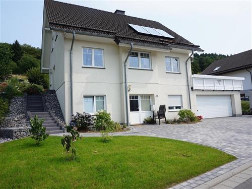 Holiday apartment - 5 persons -  - Schöne Aussicht - 57520 - Emmerzhausen