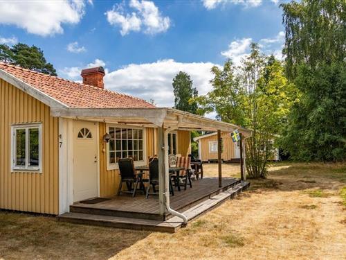 Feriehus - 8 personer -  - Ljungvägen - 294 72 - Sölvesborg