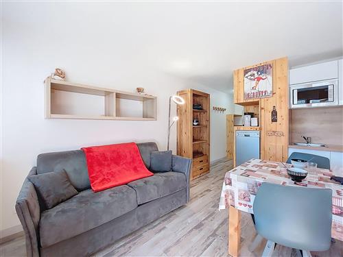 Holiday apartment - 4 persons -  - Les Menuires - 73440