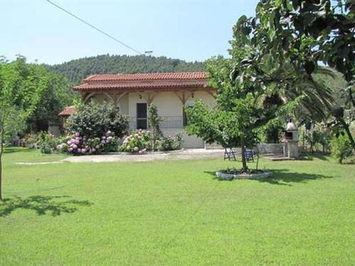 Holiday Home/Apartment - 5 persons -  - Vourvourou - 63078 - Vourvourou