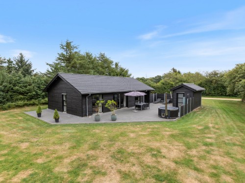Sommerhus - 6 personer -  - Nøddehaven - Jegum - 6840 - Oksbøl