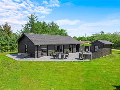 Sommerhus - 6 personer -  - Nøddehaven - Jegum - 6840 - Oksbøl
