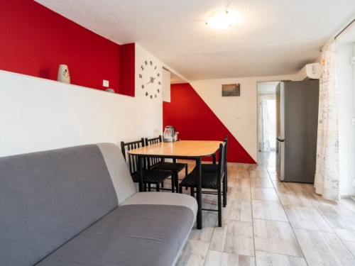 Holiday apartment - 4 persons -  - 23420 - Benkovac